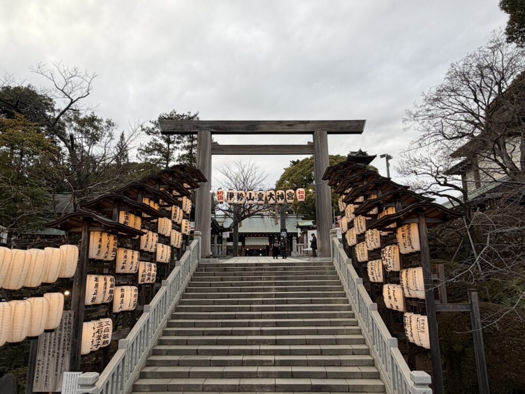 伊勢山皇大神宮